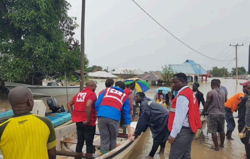 当地时间4月26日，世界气象组织发布报告说，亚洲和非洲大部分地区正遭受极端天气的影响。（图：互联网）