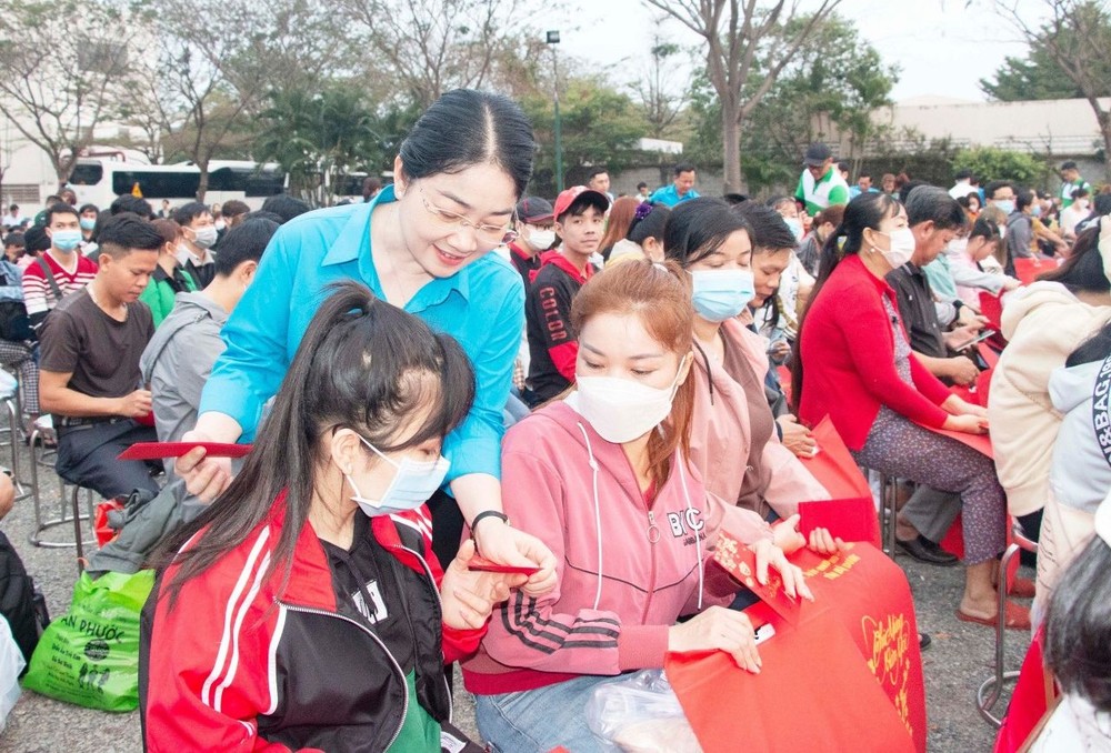 平阳省劳动联团：今年5月份在以“工人团结-开展决议”为主题的“工人月”中，各级工会将举办一系列活动。（图：平阳报）