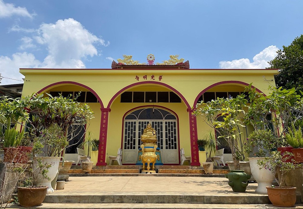 大勒华宗普光明寺。