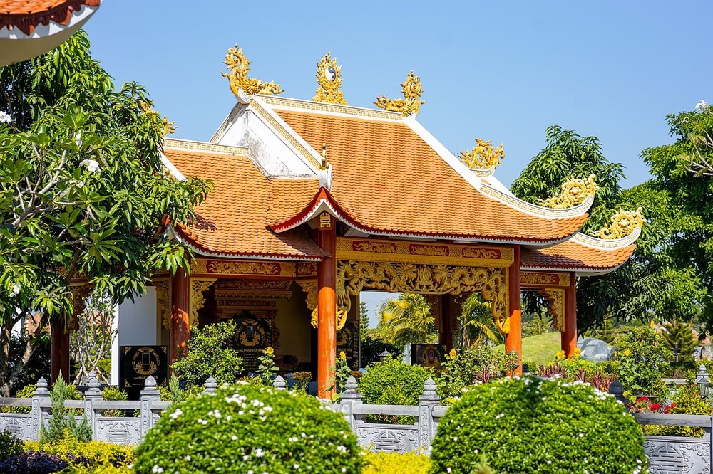 平安之所 寻万里路