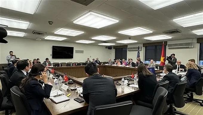 对话会现场。(图:越通社)