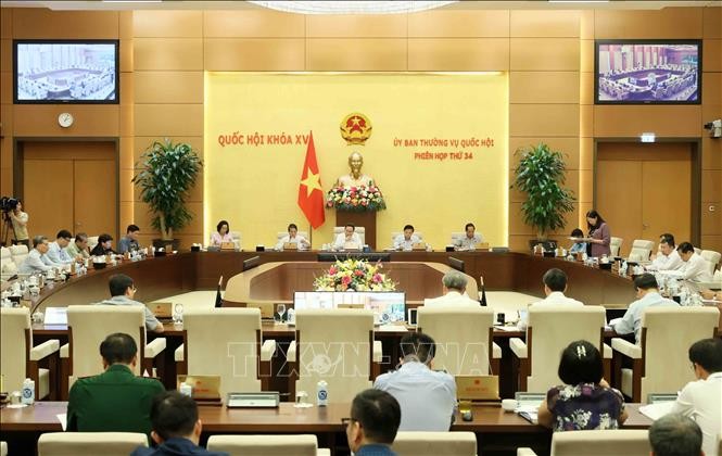 图为国会常委会第34次会议现场一隅。(图:越通社)