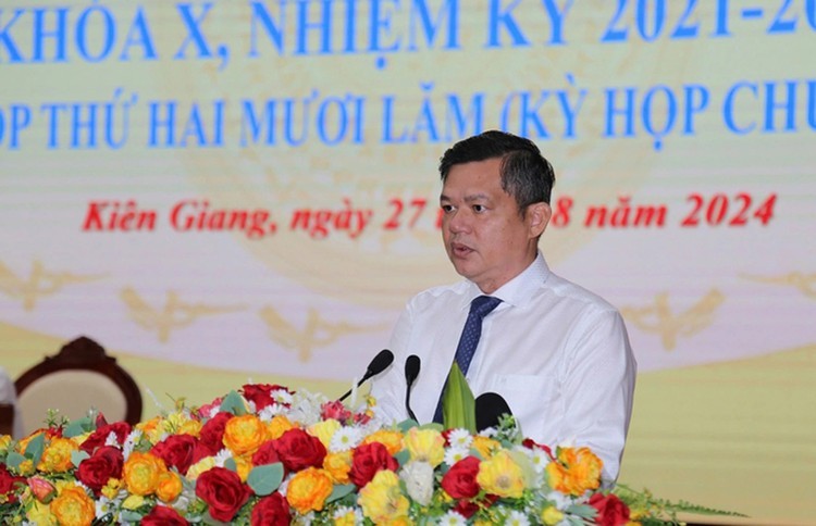 新任坚江省人委会副主席江青科同志。(图:祥林)