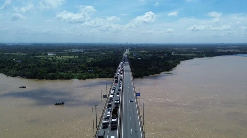 隆城桥恢复正常通车。(图:陶庄)