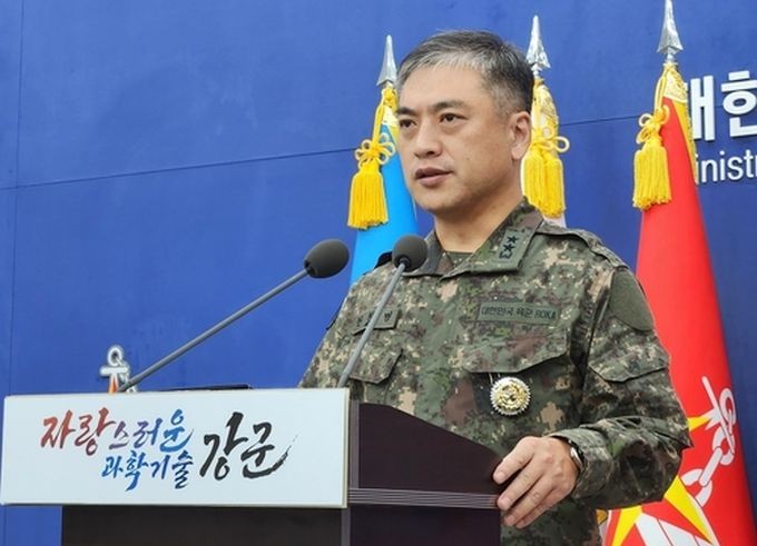 10月31日,安赞明举行记者会,发表“对朝警告声明”。(图:韩联社)