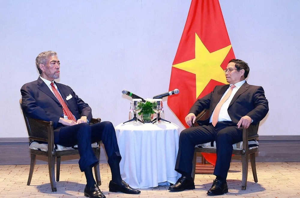 政府总理范明政会见多米尼加左派团结运动总书记米格尔·梅希亚。(图:越通社) 政府总理范明政会见多米尼加左派团结运动总书记米格尔·梅希亚。(图:越通社)