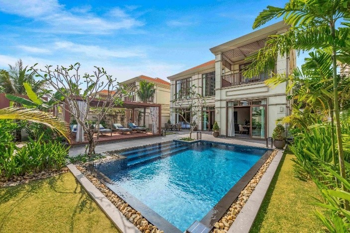 Fusion Resort & Villas Đà Nẵng (岘港市)两房别墅的泳池景色。图片: DNCC DN2.jpg