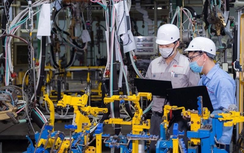 今年11月份,越南制造业采购经理指数(PMI)为50.8。(图:VnE)