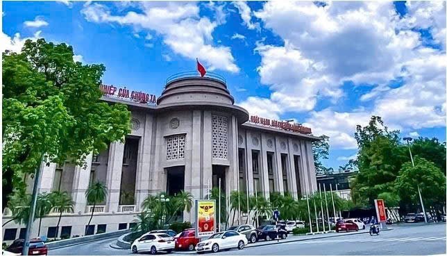 截至今年11月30日,国家银行已筹集到323万零65亿元,达年计划近81%。