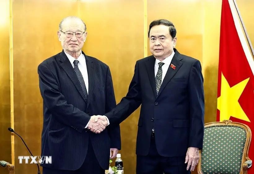 国会主席陈青敏会见日本民间外交推进协会理事长松泽建。(图:越通社)