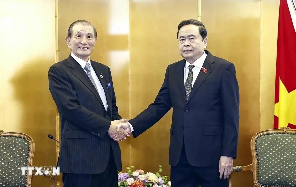 国会主席陈青敏会见日本东急集团董事长野本弘文。(图:越通社)