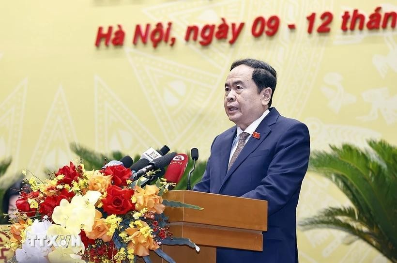 国会主席陈青敏在会议上发表指导意见。(图:越通社)
