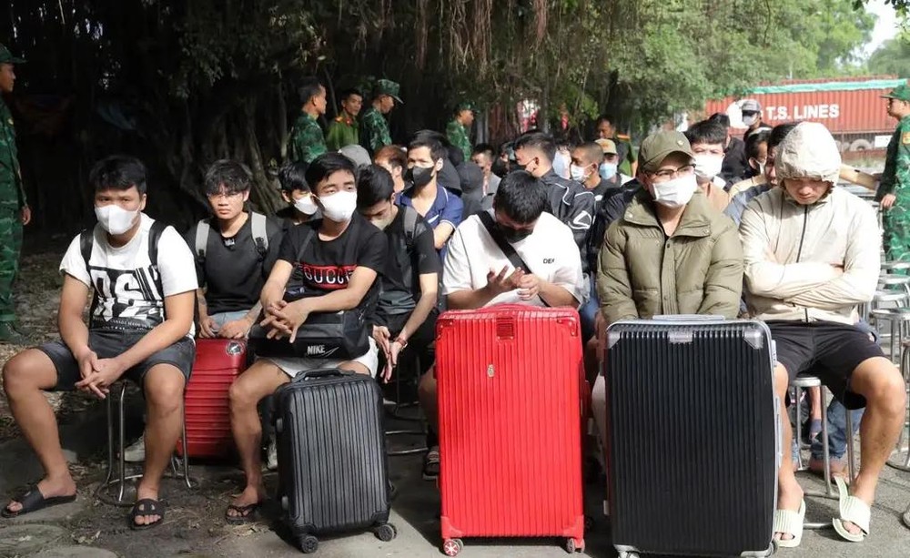 柬方移交的越南公民。(图:雪绒)