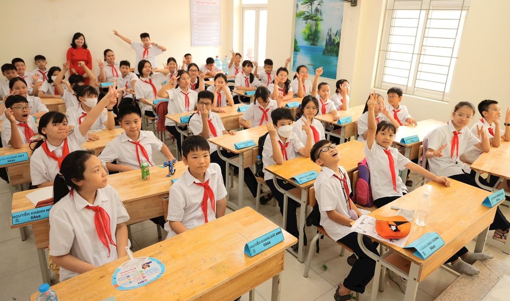 本市建议为各级学生免学费。(示意图:互联网)