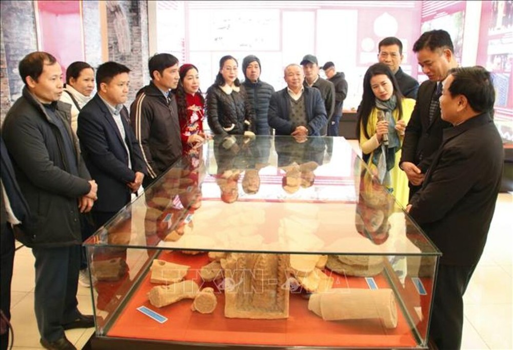 李-陈朝代佛教实物图片展