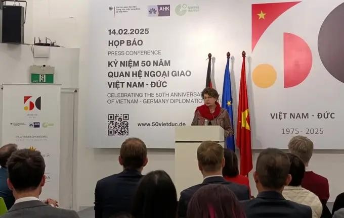 2025年2月16日简讯