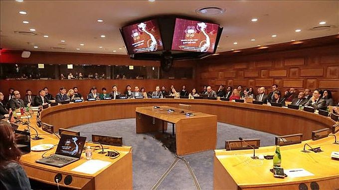 座谈会场景。（图：越通社）