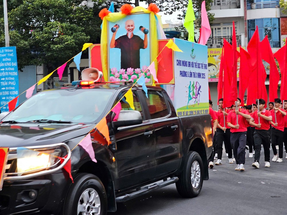逾百人响应奥林匹克跑步日