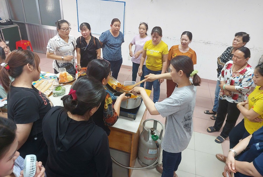 越华妇女免费学烹饪