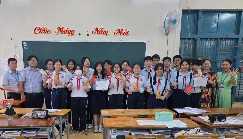 今年麦剑雄中学有17名学生参加市九年级考试。