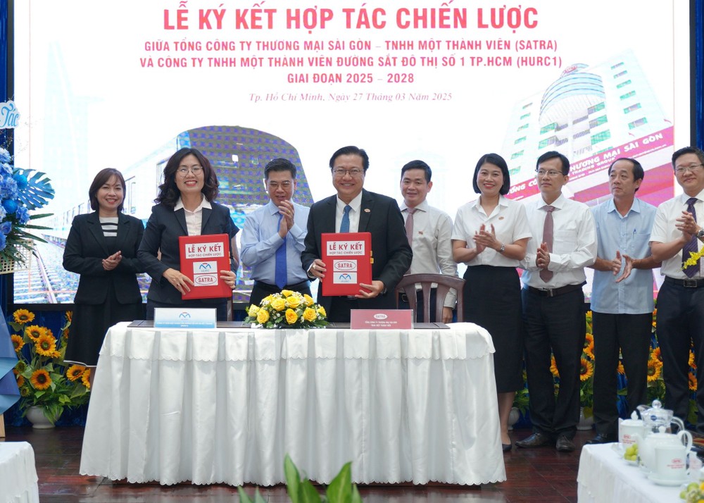 地铁沿线增设零售便利店