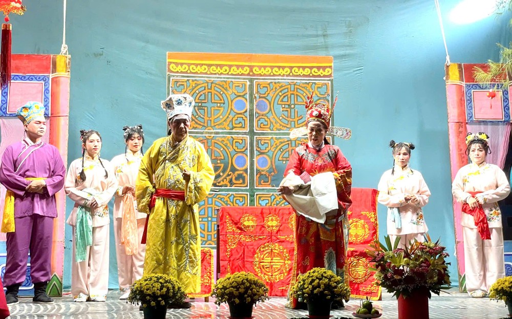 本市统一潮剧团赴金瓯演出服务乡亲