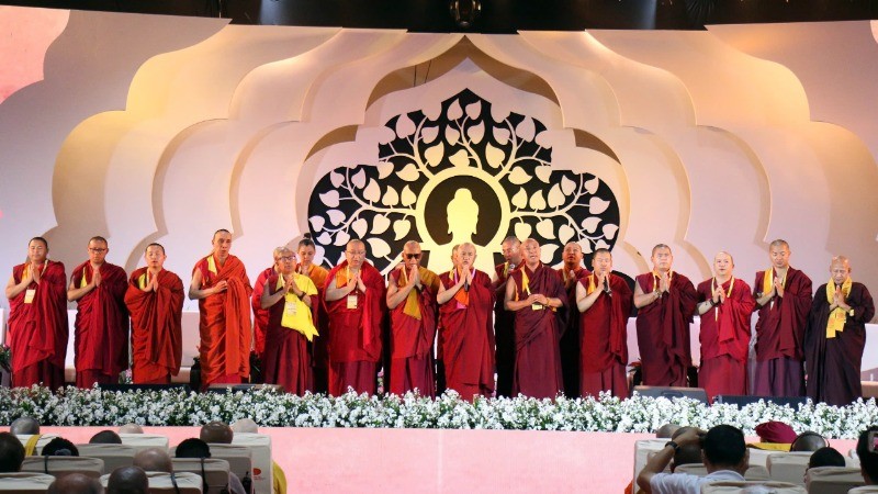 为世界和平诵经的传统佛教仪式。