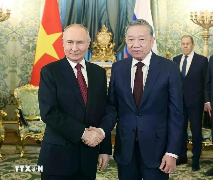 党中央总书记苏林与俄罗斯总统普京。(图:越通社)