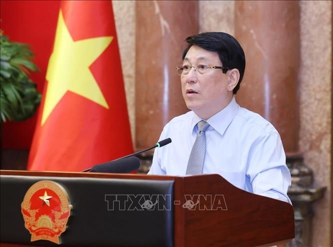 保存与发展民族传统手工艺