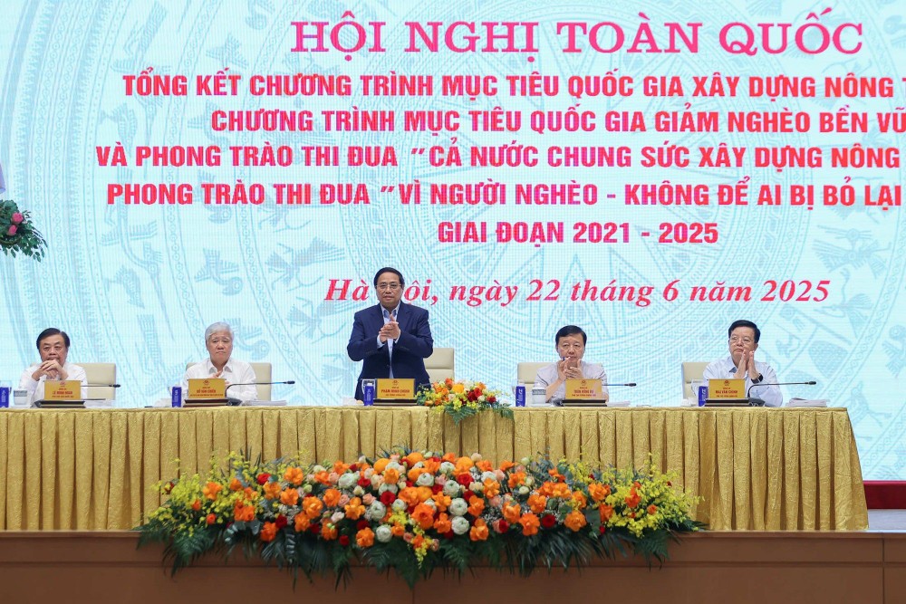 政府总理范明政在会上致辞。