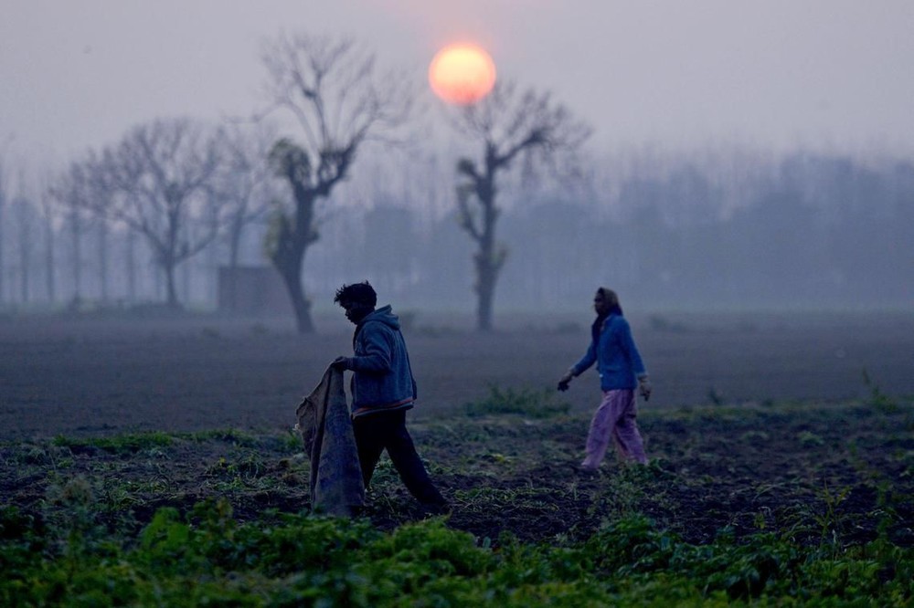 联合国报告指出，自2010年以来，发展中国家的公共债务增长速度是发达经济体的两倍。此外，发展中国家还负担过高的债务成本。（图：AFP）