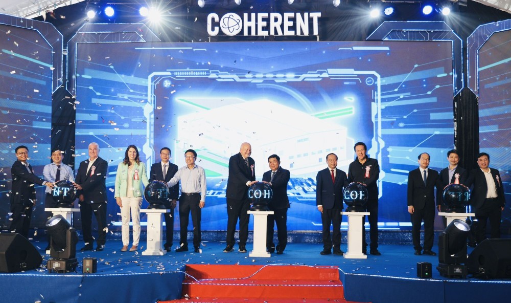 越南Coherent厂房落成仪式。(图:VGP)