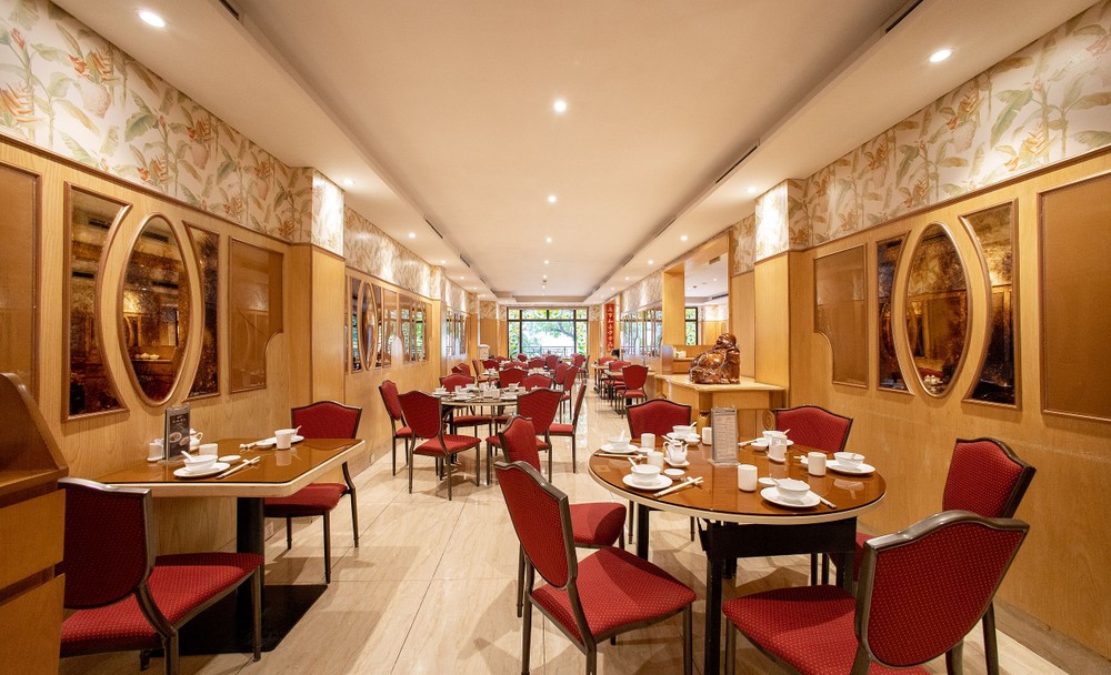 Không gian nhà hàng (3).jpg