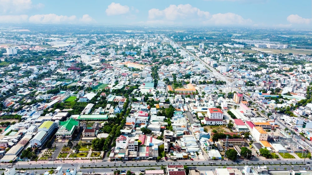 TP Tân An hoàn thiện các tiêu chí quan trọng về hạ tầng, kinh tế, xã hội, đô thị,... từng bước trở thành “điểm sáng" đầu tư trong thời gian tới.