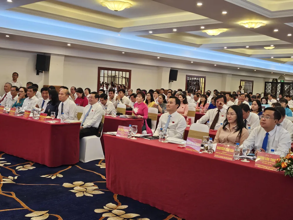 Các đại biểu dự đại hội QC DH.jpg