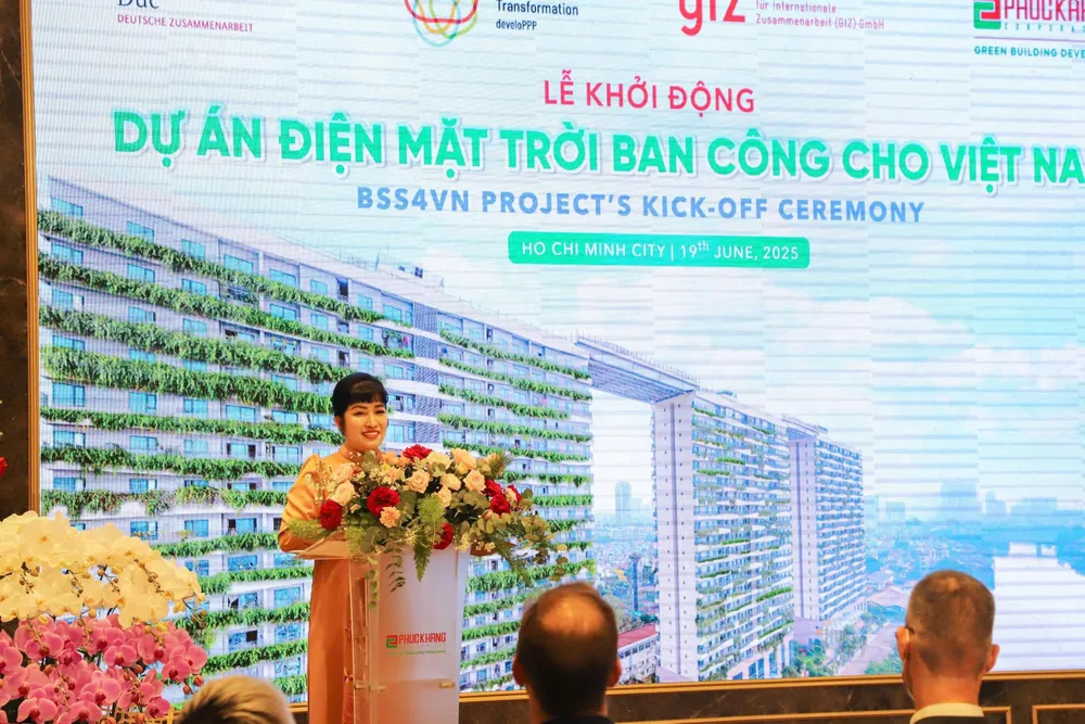 CEO Phúc khang.jpg