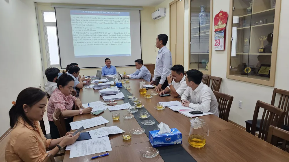 Đại diện doanh nghiệp phát biểu Ân NVL.jpg