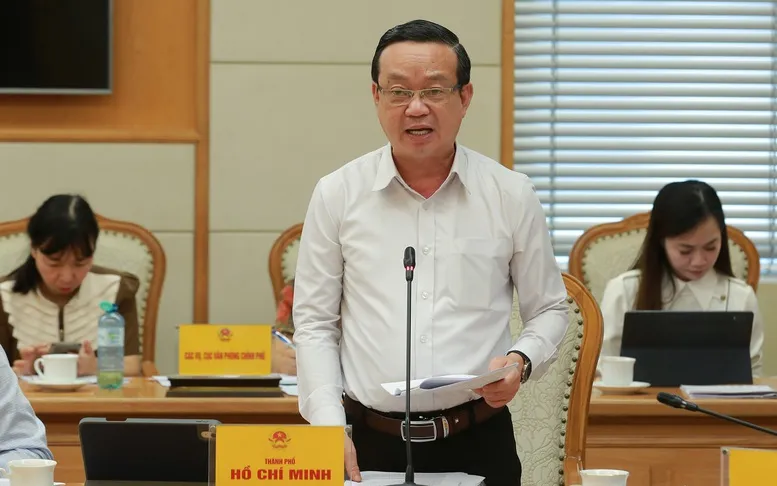 PCT UBND TPHCM BÙi Minh Thạnh phát biểu tại buổi họp. Ảnh; VGP PCT Bùi Min h Thạnh- 22.9.jpg