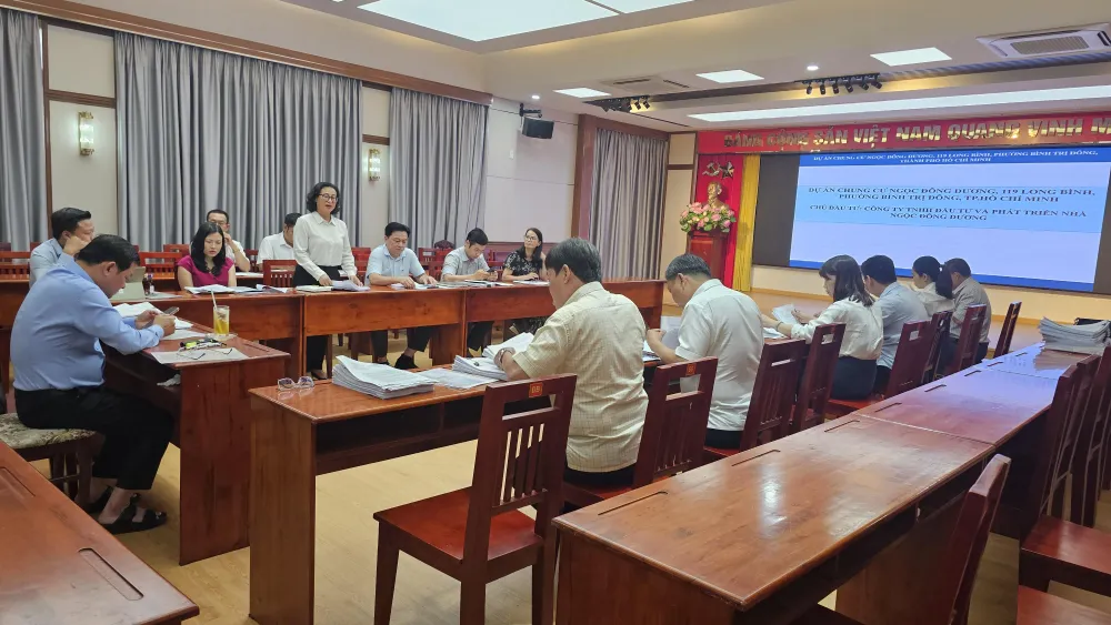Đại diện Công ty Ngọc Đông Dương báo cáo tại buổi làm việc Ngoc Dong Duong.jpg