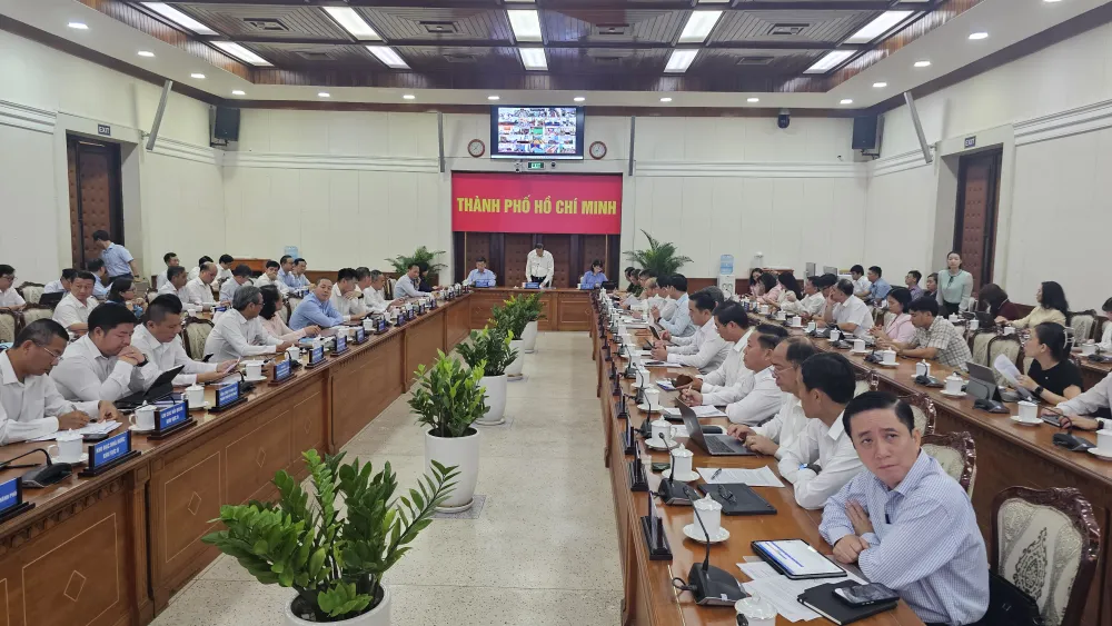 Quang cảnh phiên họp