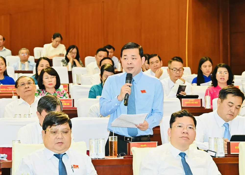 Giám đốc Sở NN-MT TPHCM trả lời ý kiến đại biểu HĐND TP về Bảng giá đất 2026