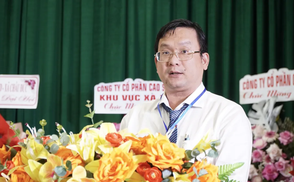 Phó Chủ tịch Ủy ban MTTQ Việt Nam TPHCM Phan Hồng Ân phát biểu tại đại hội châu đức 4 ông Ân.jpg
