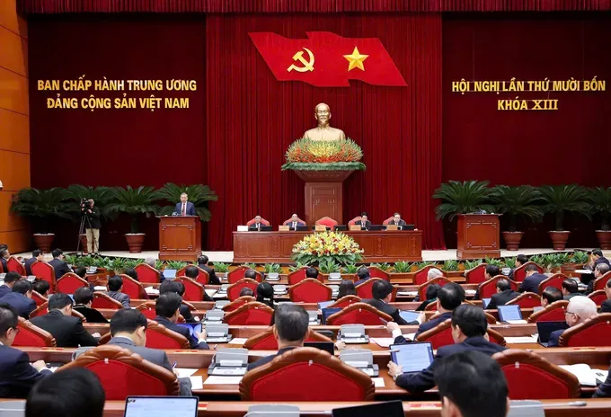 第十三届党中央执委会第十四次会议。