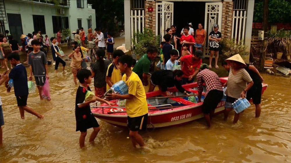 广义省"零元"救援队整装待发应对13号台风。