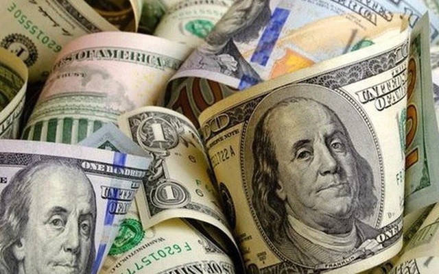 美元汇率持续下跌。