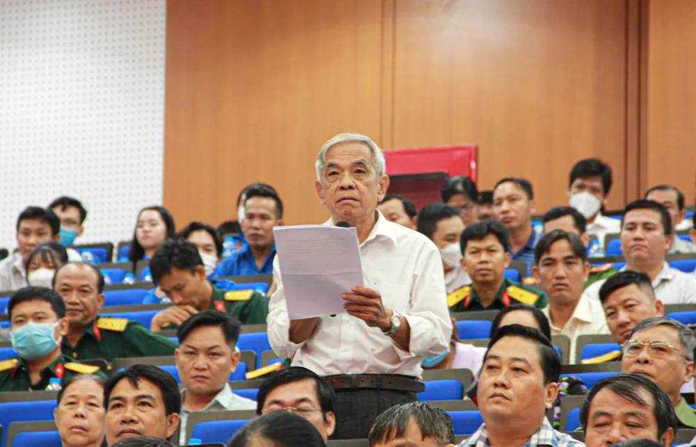 Thủ tướng Phạm Minh Chính tiếp xúc cử tri trước kỳ họp thứ 4 tại Cần Thơ ảnh 2 Thủ tướng Phạm Minh Chính tiếp xúc cử tri trước kỳ họp thứ 4 tại Cần Thơ ảnh 2