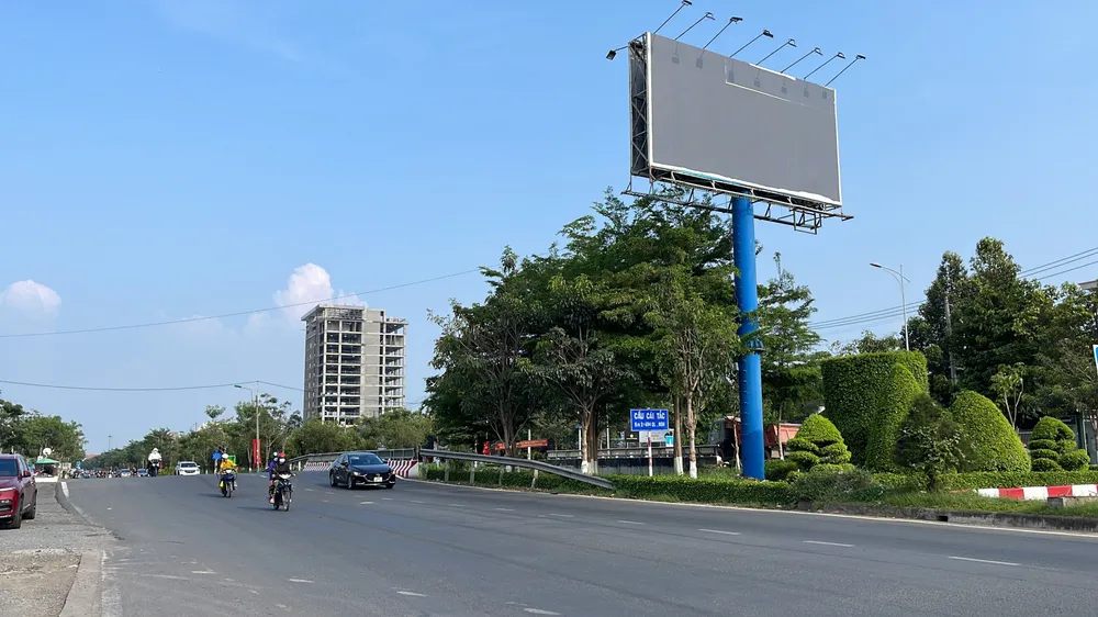 Nội dung quảng cáo sai quy định đã được tháo dỡ