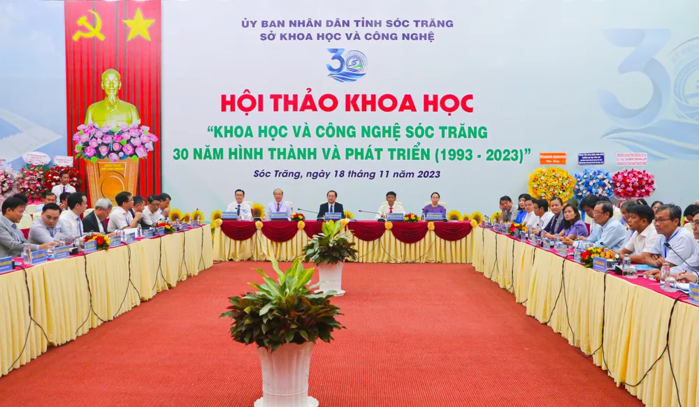 Các đại biểu tham dự hội thảo khoa học Các đại biểu tham dự hội thảo khoa học