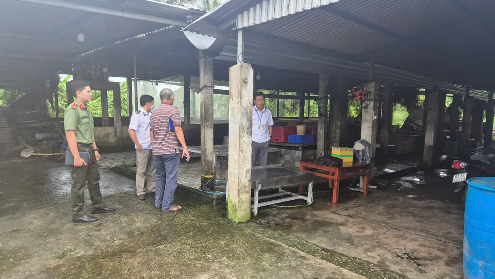 Lò giết mổ tại địa chỉ ấp Chợ Cũ, thị trấn Mỹ Xuyên, huyện Mỹ Xuyên, tỉnh Sóc Trăng d236e379946c2032797d.jpg