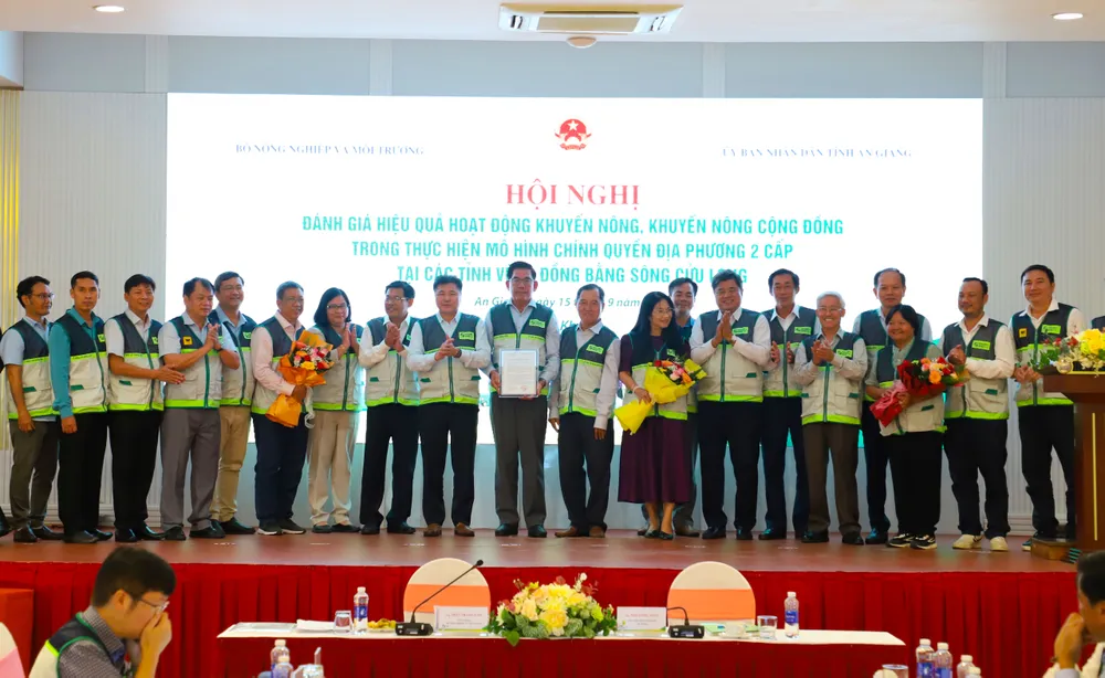 Ra mắt “Câu lạc bộ chuyên gia nông nghiệp vùng ĐBSCL" clbIMG_7992.jpg